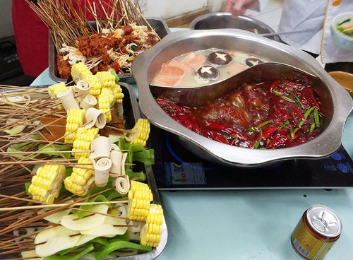 成都冒菜技術培訓哪家強？蜀味緣餐飲培訓與酒店管理服務深度解析